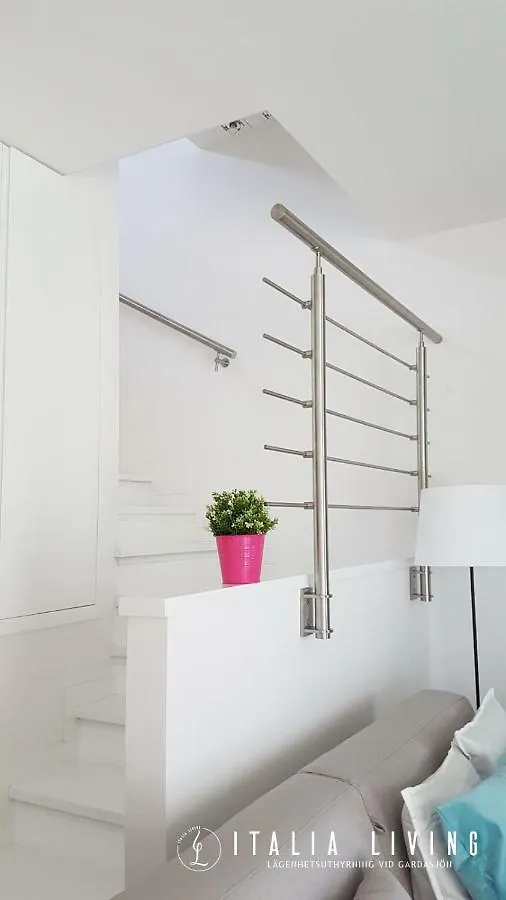 Italia Living Villa Padenghe sul Garda Italy