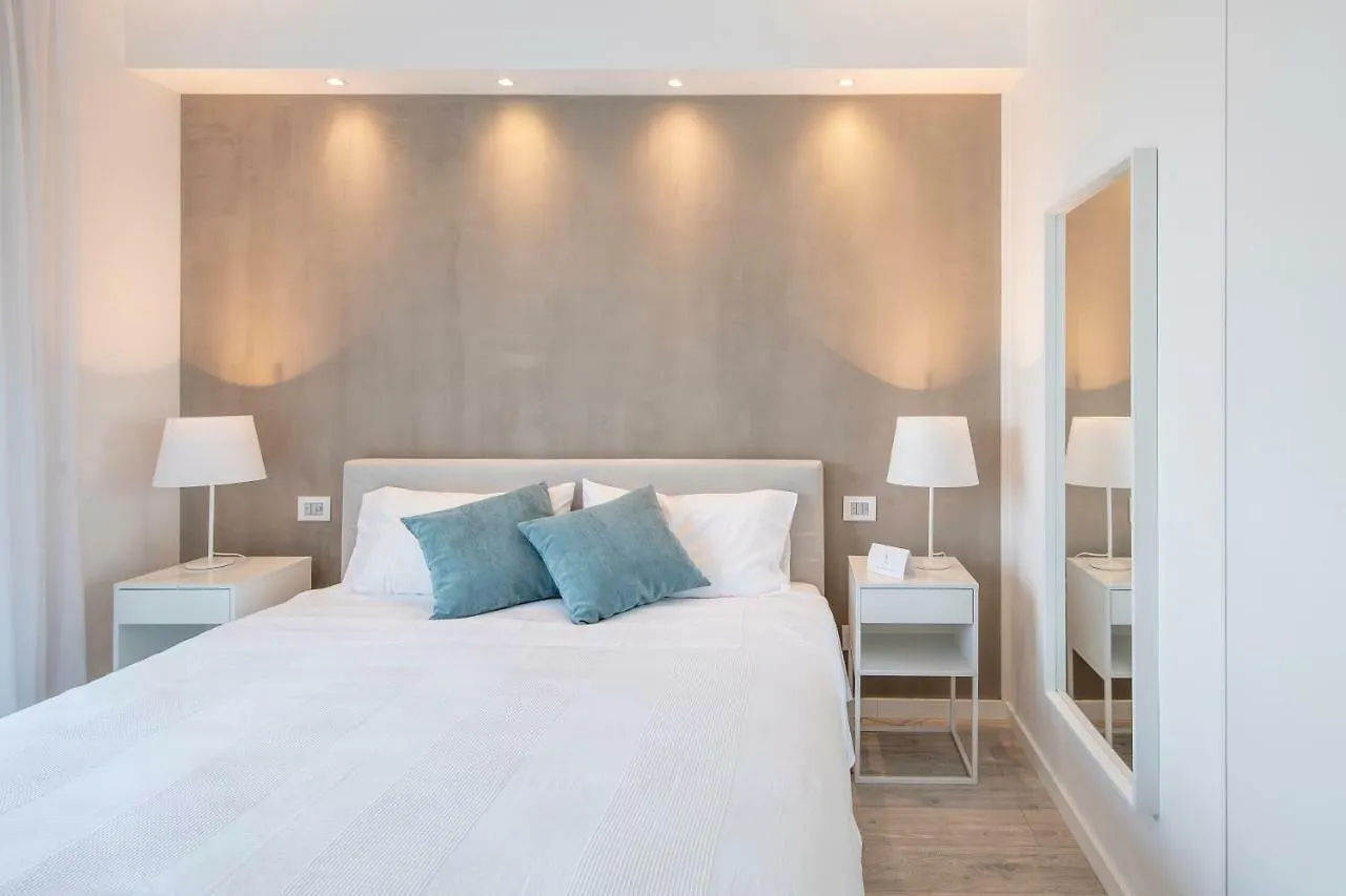 Italia Living Villa Padenghe sul Garda Holiday home