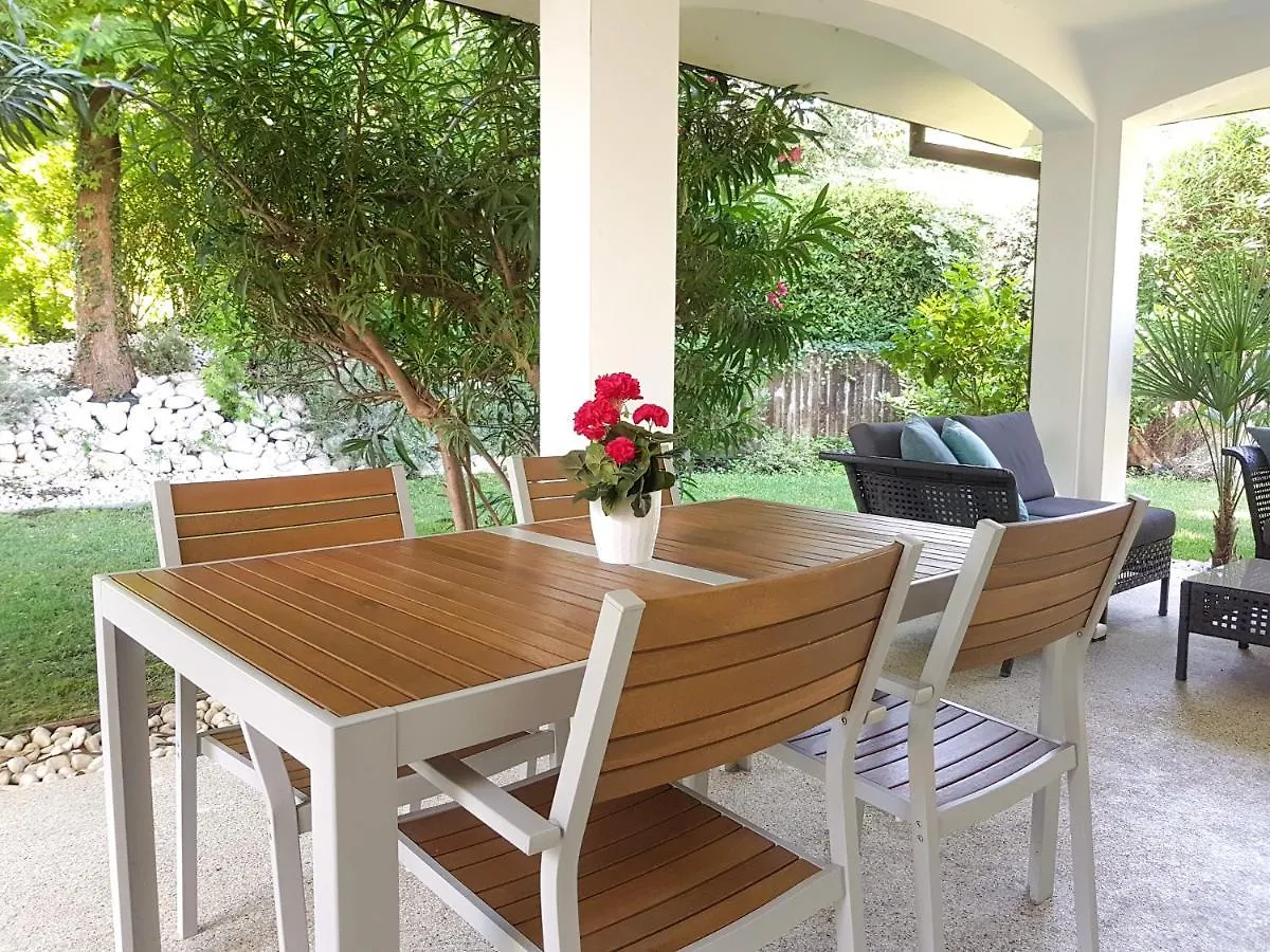 Italia Living Villa Padenghe sul Garda Italy
