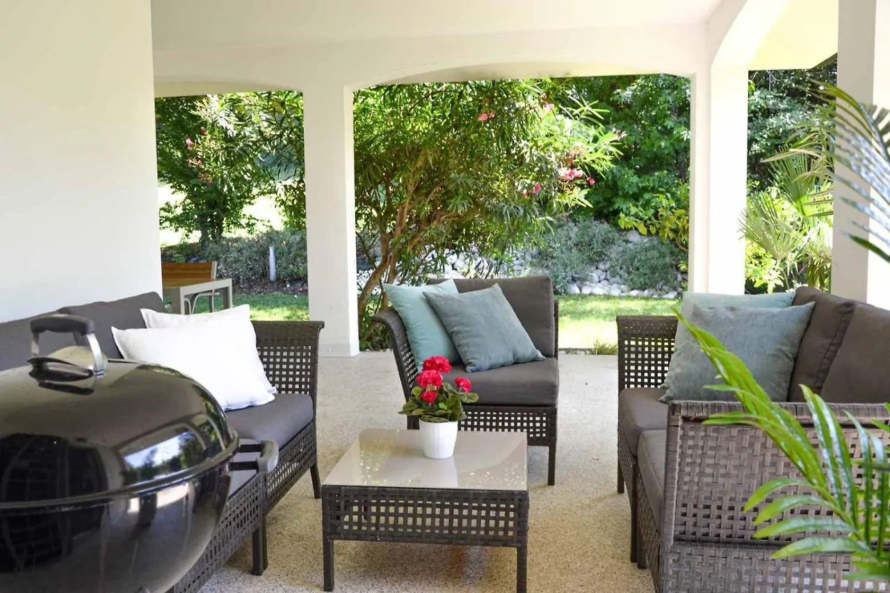 Italia Living Villa Padenghe sul Garda 0*,  Italy