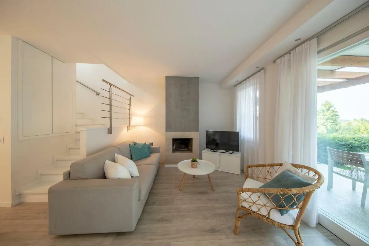 Italia Living Villa Padenghe sul Garda Holiday home